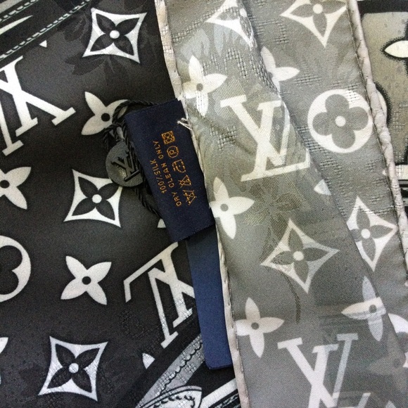 LV Silk Scarf Black Silver Locket Print Shawl - Picture 5 of 6